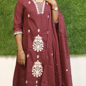 Maroon Floral Embroidered Kurti Set
